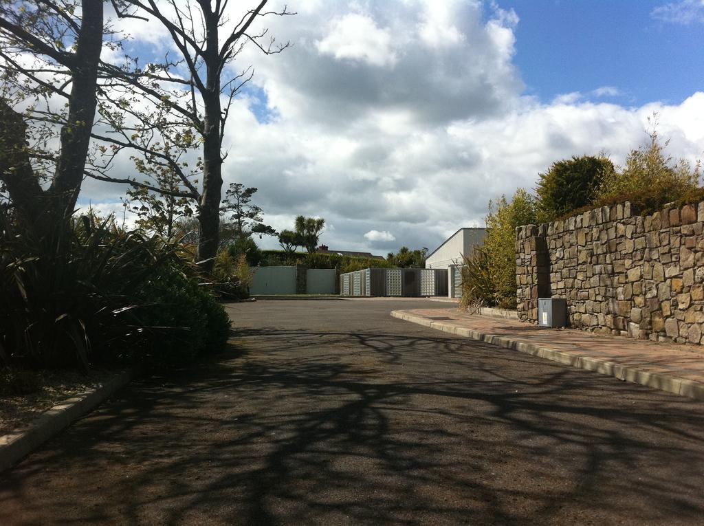 Bearlough Self Catering Holiday Home Rosslare Harbour Стая снимка
