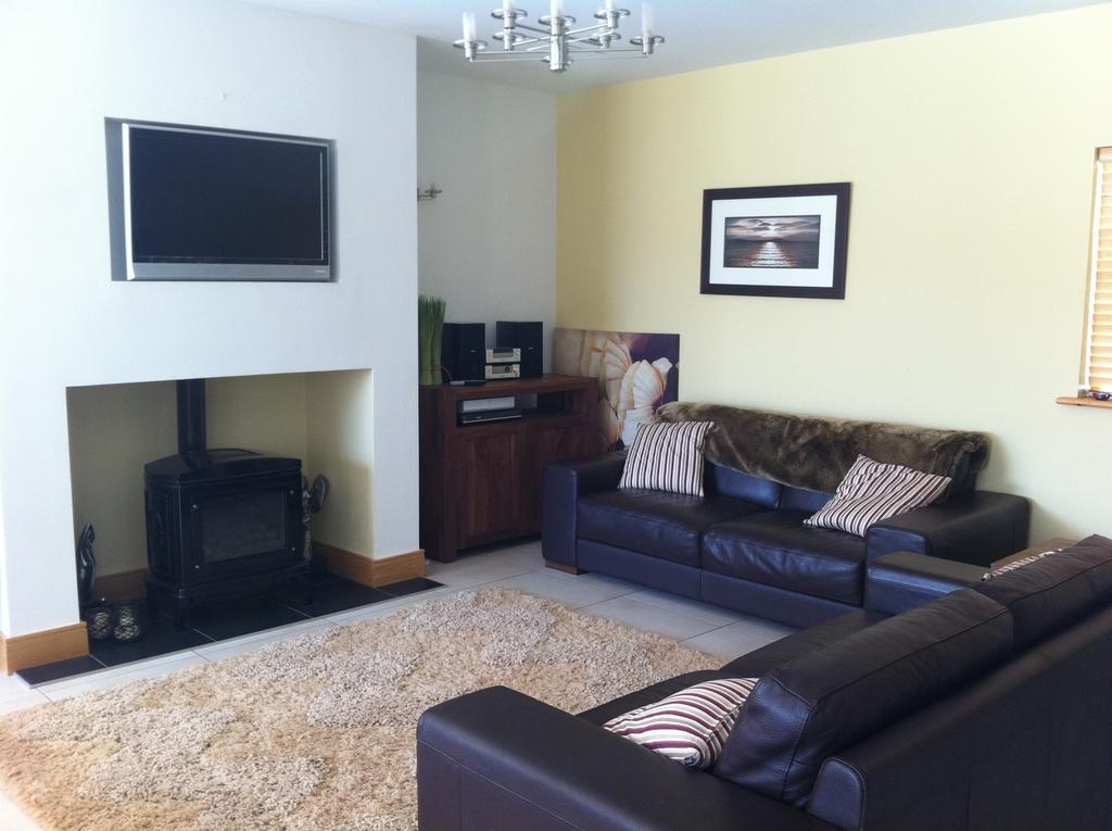 Bearlough Self Catering Holiday Home Rosslare Harbour Стая снимка